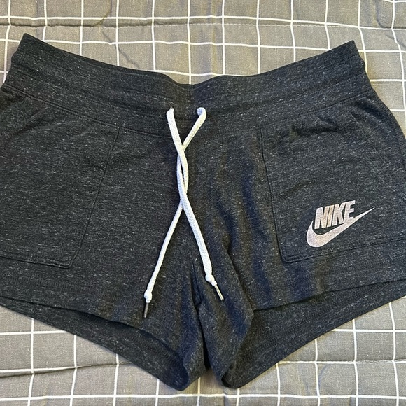 Nike Charcoal Gray Running Shorts - Picture 1 of 3
